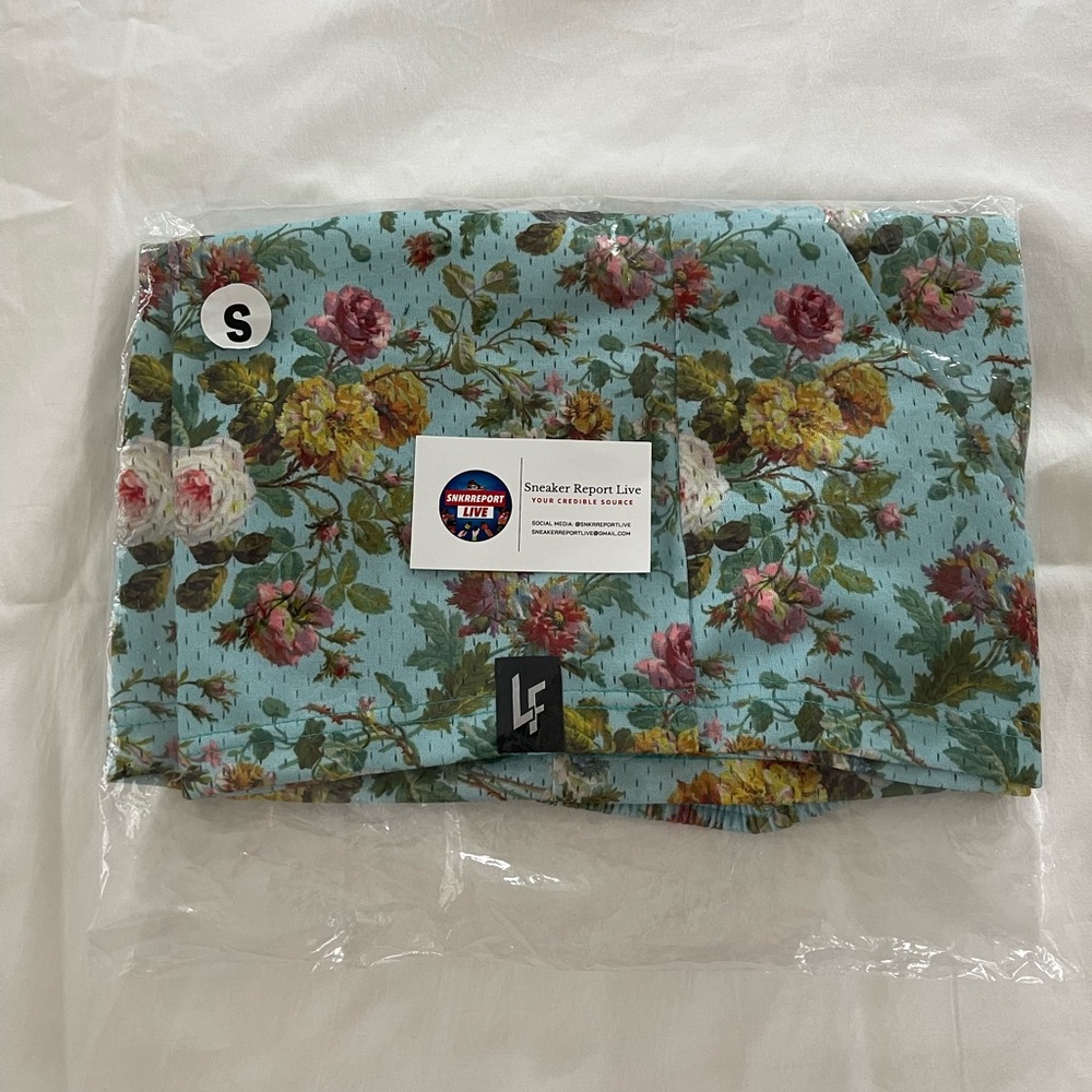 Lost Files Floral Blue Shorts - Men’s Small